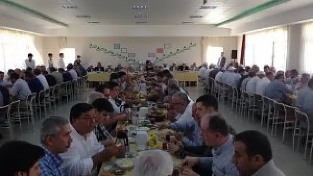 Topbaş Gökkuşağı Kuran Kursunu ziyaret etti