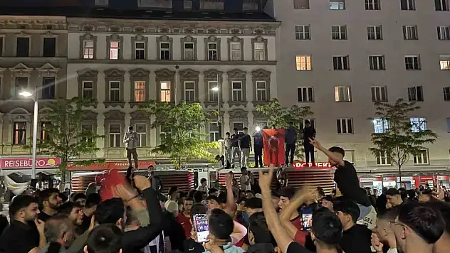 Viyana'da seçim zaferi coşkuyla kutlandı