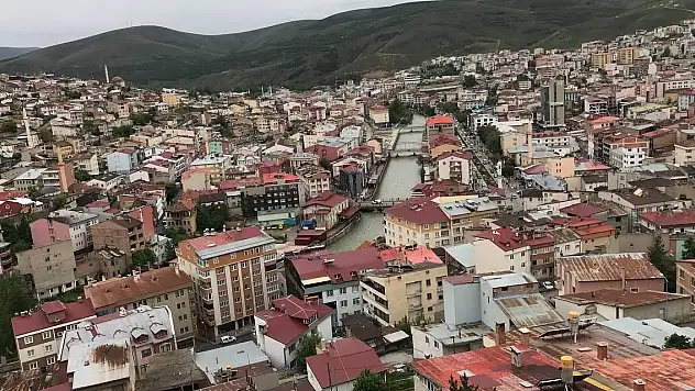 Bayburt seçimlerde birinciliği elden bırakmıyor