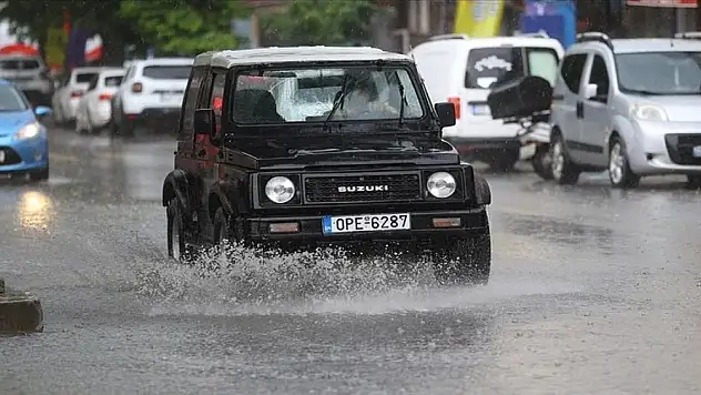 Trakya'da kuvvetli sağanak etkili oldu