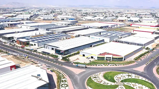 İthalat arttı, ihracat azaldı