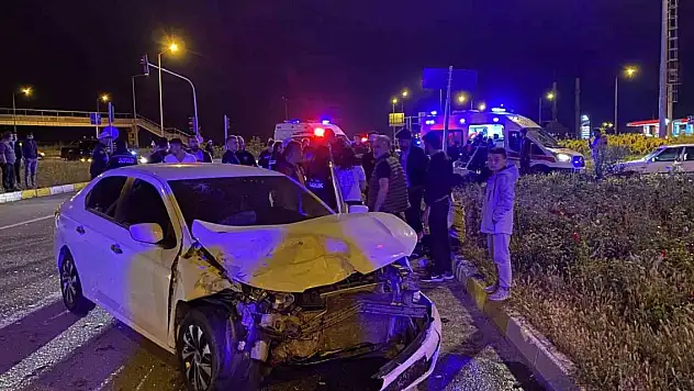 Erzincan'da trafik kazası: 7 yaralı