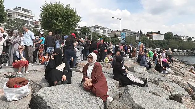 Kız Kulesi'nde son gün yoğunluğu