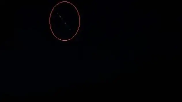 Gökyüzünde sıralı ışık merak uyandırdı