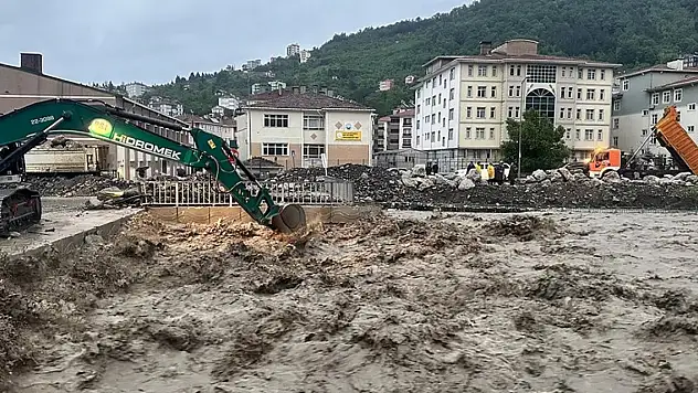 Eğitime 'sağanak' engeli