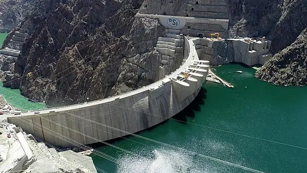 Türkiye'nin prestijli projeleri arasında yer alıyor! Su yüksekliği 161 metreyi geçti