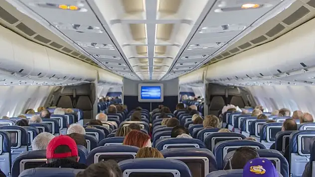 Uçuşlarda sorun çıkaran yolcuların oranı yüzde 47 arttı