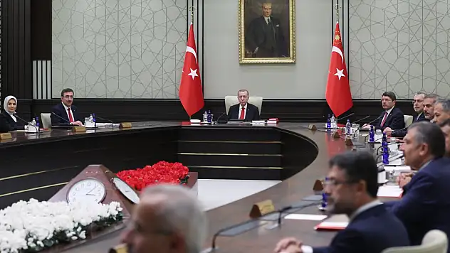 Yeni kabine ilk kez toplandı