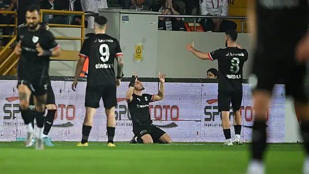 Son Dakika! Süper Lig'e son yükselen takım belli oldu