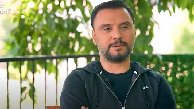 Şarkıcı Alişan: ''Muhaliflerin sevdiğini sevmiyorsan, sen yobazsın, gericisin'