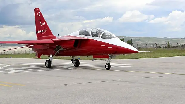 Hürjet, 10'uncu kez uçtu