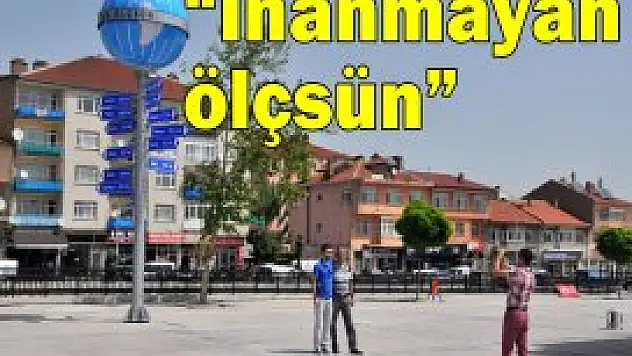Akşehir meydanına anıt