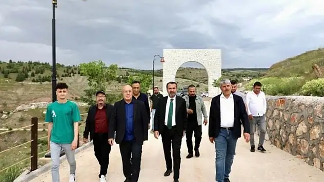 Tarihi yol açılışa hazırlanıyor