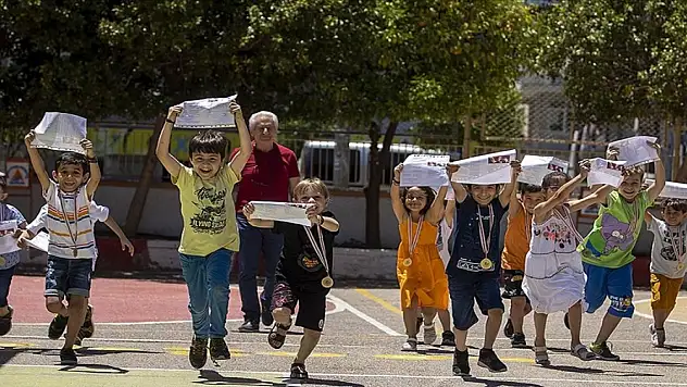 Okullarda son ders zili 16 Haziran'da çalacak