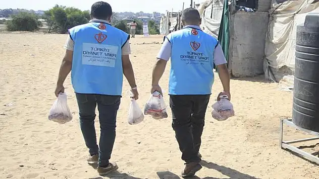 STK'lar kurbanları depremzedelere ulaştıracak