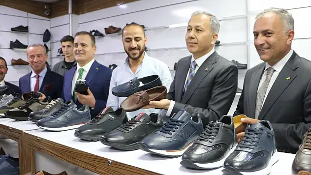 Bakan Yerlikaya, Hakkari'de