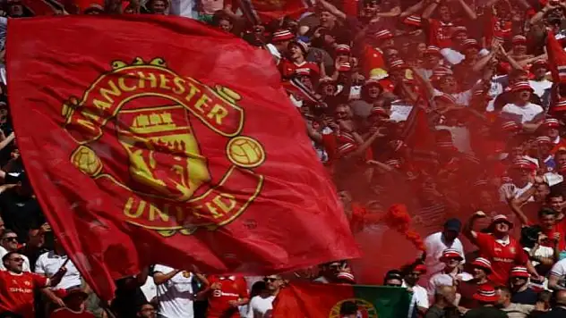 Manchester United satıldı!