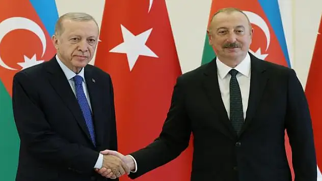 Aliyev'den Erdoğan'a: 'Sarsılmaz birliği yeni zirvelere taşıyoruz'