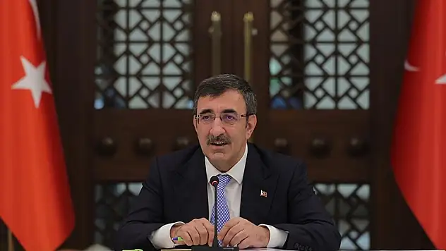 Yeni dönemin ilk ekonomi zirvesi yapıldı! Yılmaz'dan açıklama