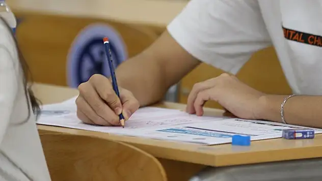 EKPSS 115 bin adayın katılımıyla 81 ilde yapılacak