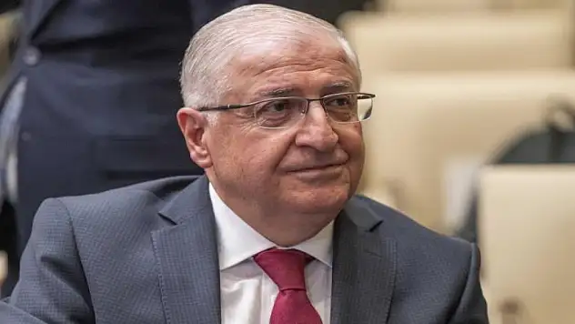 Millî Savunma Bakanı Yaşar Güler'den kritik görüşme