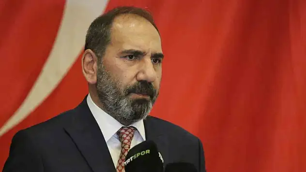 Sivasspor'da başkan Mecnun Otyakmaz güven tazeledi