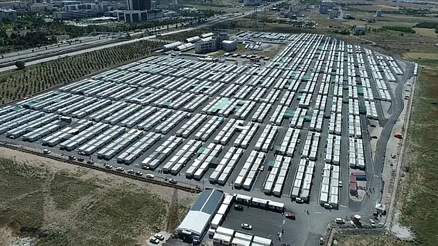 Malatya'da 69 bin depremzede konteynerlere yerleştirildi
