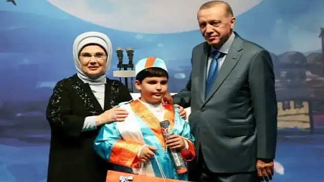 Başkan Erdoğan, torununun mezuniyet törenine katıldı