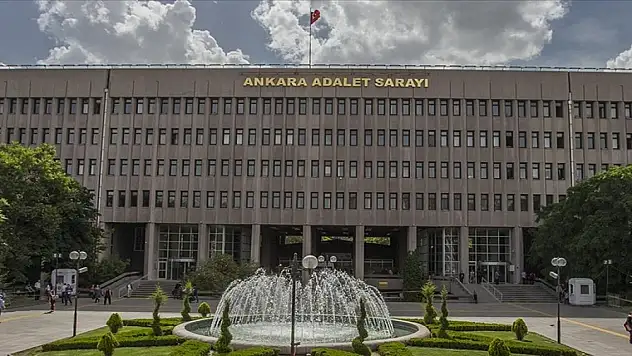 Eski milletvekillerinin 350 suç dosyası işleme konuldu