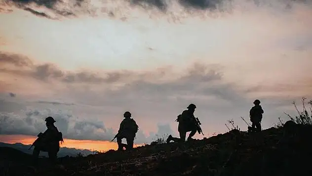 PKK'ya darbe! MSB duyurdu: Teslim oldu