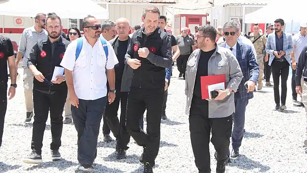 Bayraktar tarih verdi! Petrolde rekorlar yılı olacak