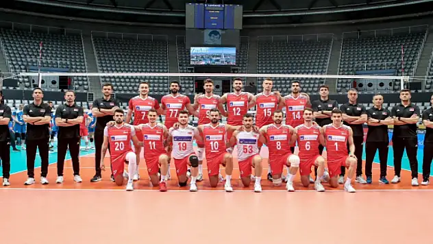 Şampiyon Filenin Efeleri