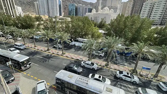 Hacı adayları Arafat yolunda