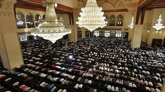 İslam dünyasında Kurban Bayramı coşkuyla kutlanıyor