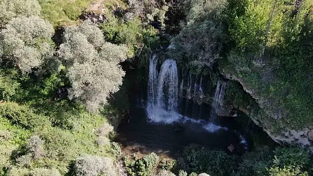 Bozkırın saklı cenneti görenleri kendine hayran bırakıyor