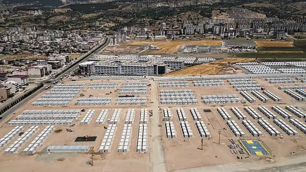 Konteyner kentte sona gelindi! 57 futbol sahası büyüklüğünde