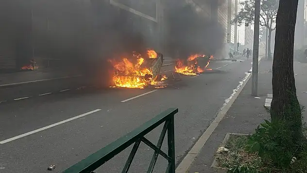 Fransa karıştı! Sokağa çıkma yasağı ilan edildi