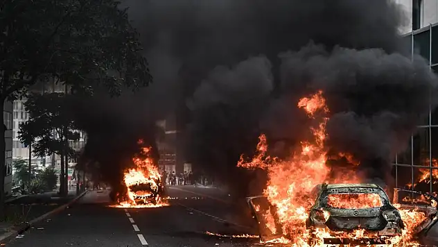 Türkiye'nin Paris Büyükelçiliğinden, Fransa için seyahat uyarısı