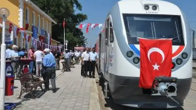 Konya-Akşehir 'raybüs' seferleri başladı