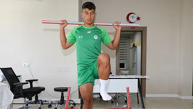 Konyaspor'da genç oyunculara özel program