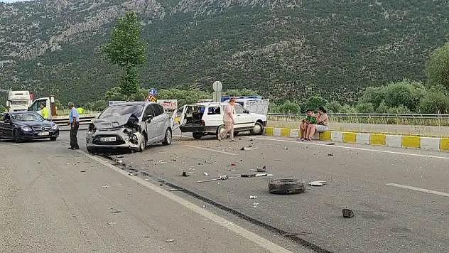 Konya'da trafik kazası! Sürücü yaralandı