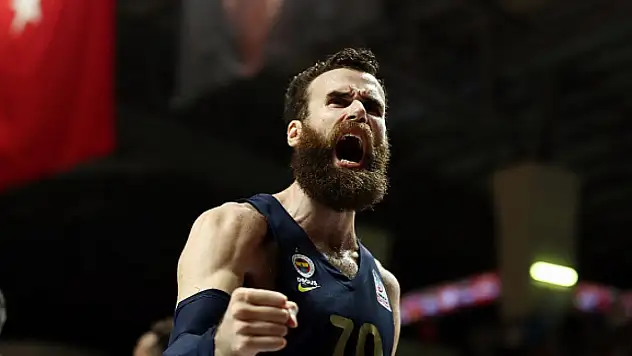Gigi Datome basketbolu bıraktı