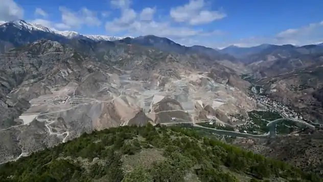 Baraj sularına gömüldü, 7 yıllık serüveni kamerada