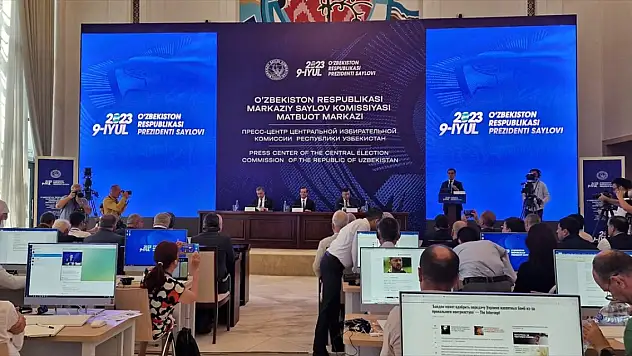 Mirziyoyev, yeniden cumhurbaşkanı seçildi