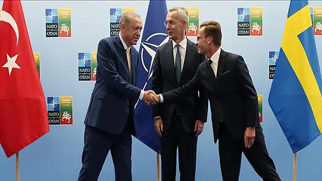 Türkiye'nin İsveç'in NATO üyeliği kararı Avrupa'da geniş yankı buldu