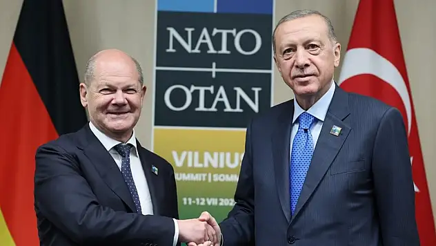 Cumhurbaşkanı Erdoğan, Almanya Başbakanı Olaf Scholz ile görüştü
