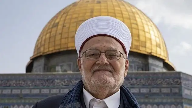 İsrail'den Mescid-i Aksa İmam Hatibi İkrime Sabri'ye seyahat yasağı