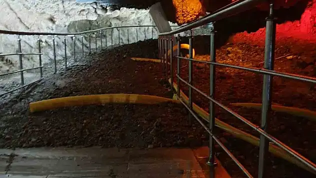 Sel turizmin en gözde mekanını da vurdu