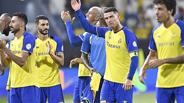 FIFA, borcu nedeniyle Al-Nassr'a transfer yasağı getirdi