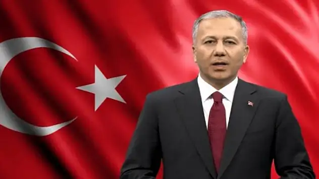 Bakan Yerlikaya, 10 ilin valisiyle 'Karadeniz Bölgesi Sel ve Su Baskınları Değerlendirme Toplantısı' yaptı